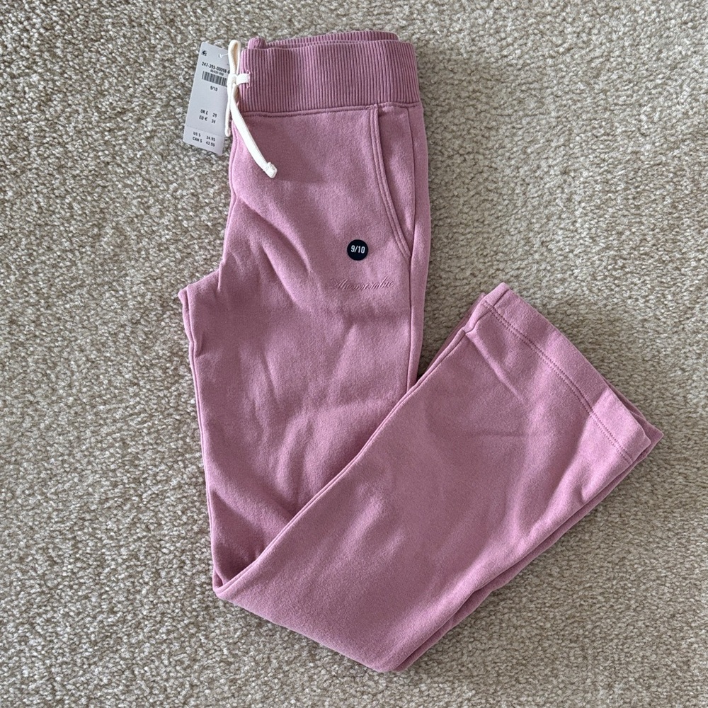 Abercrombie & Fitch Kids Mauve Bootcut Sweatpants 🌸🌸🌸